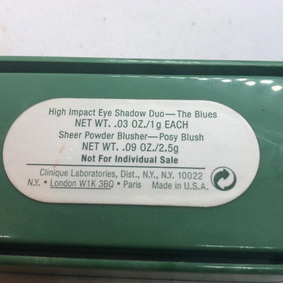 Clinique Mascara, Eye Shadow & Blush - Picture 7 of 7